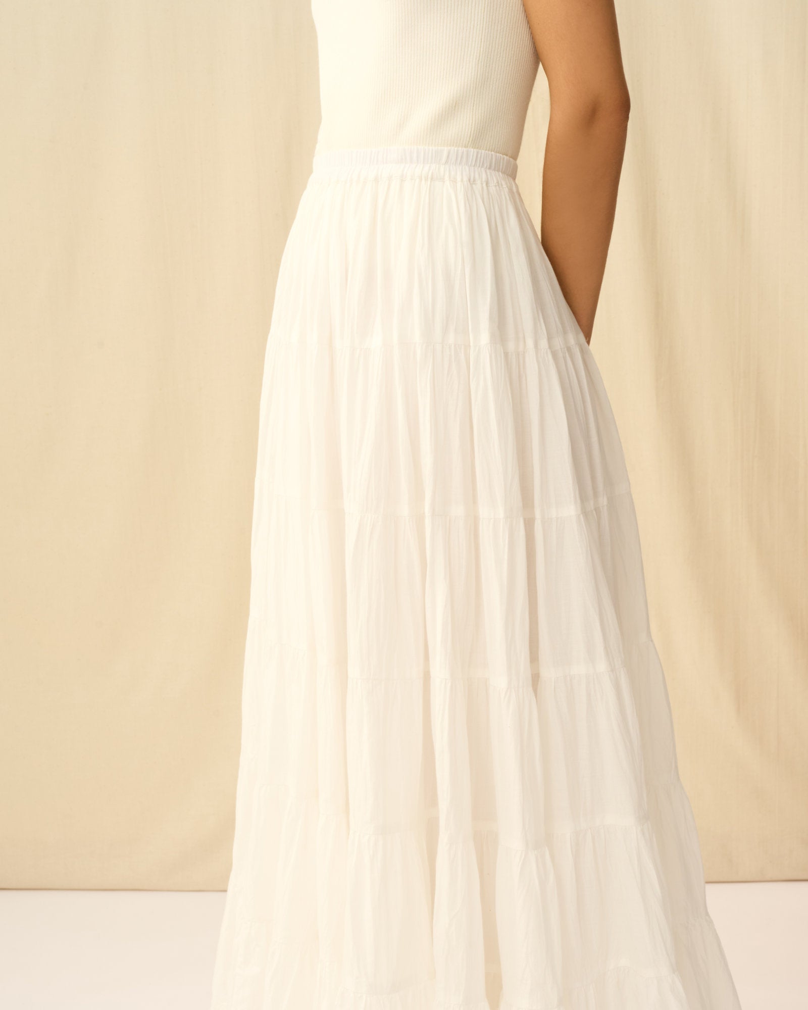 【予約】草原の虹のスカート White Chalcedony