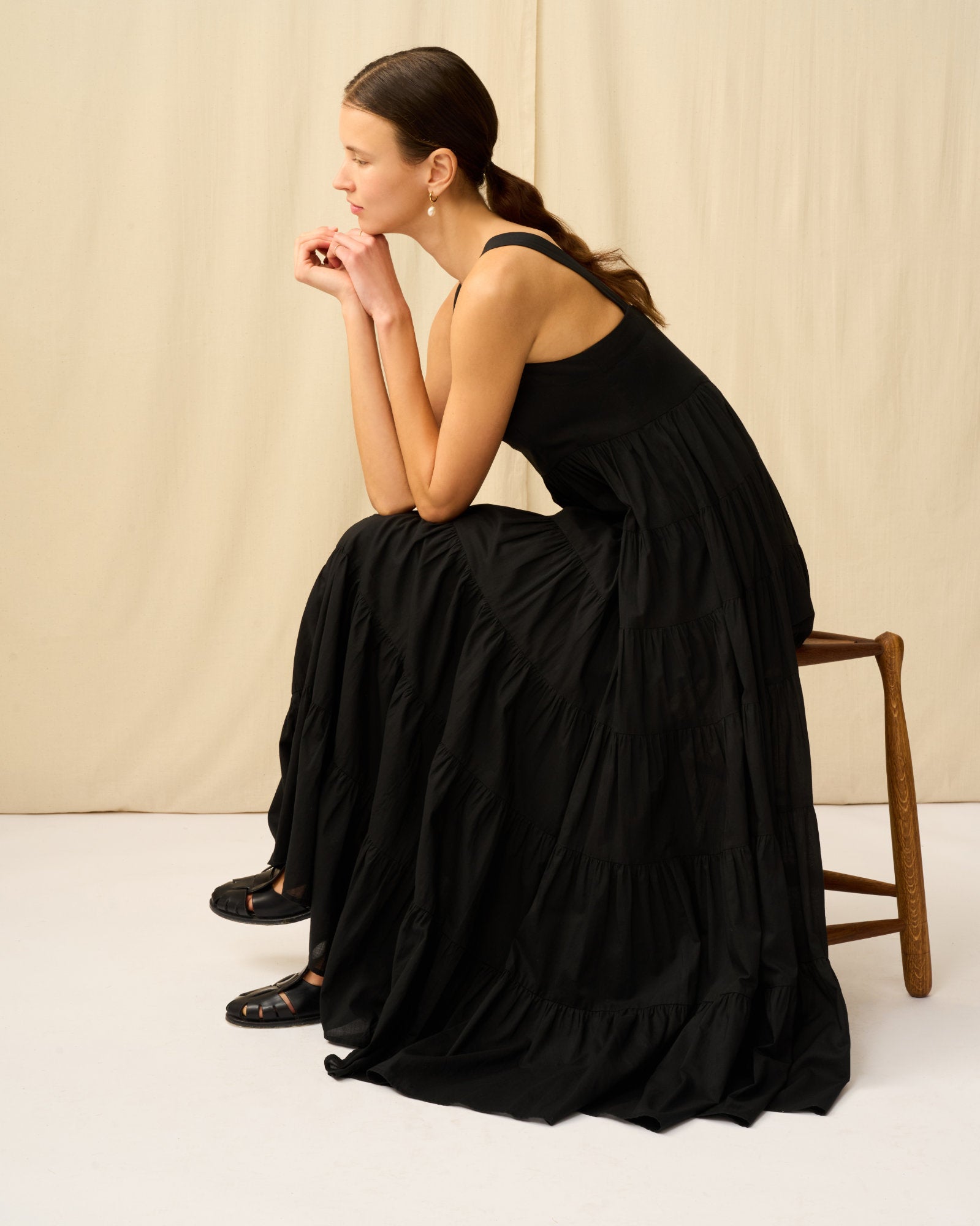 【予約】虹の女神のドレス Onyx