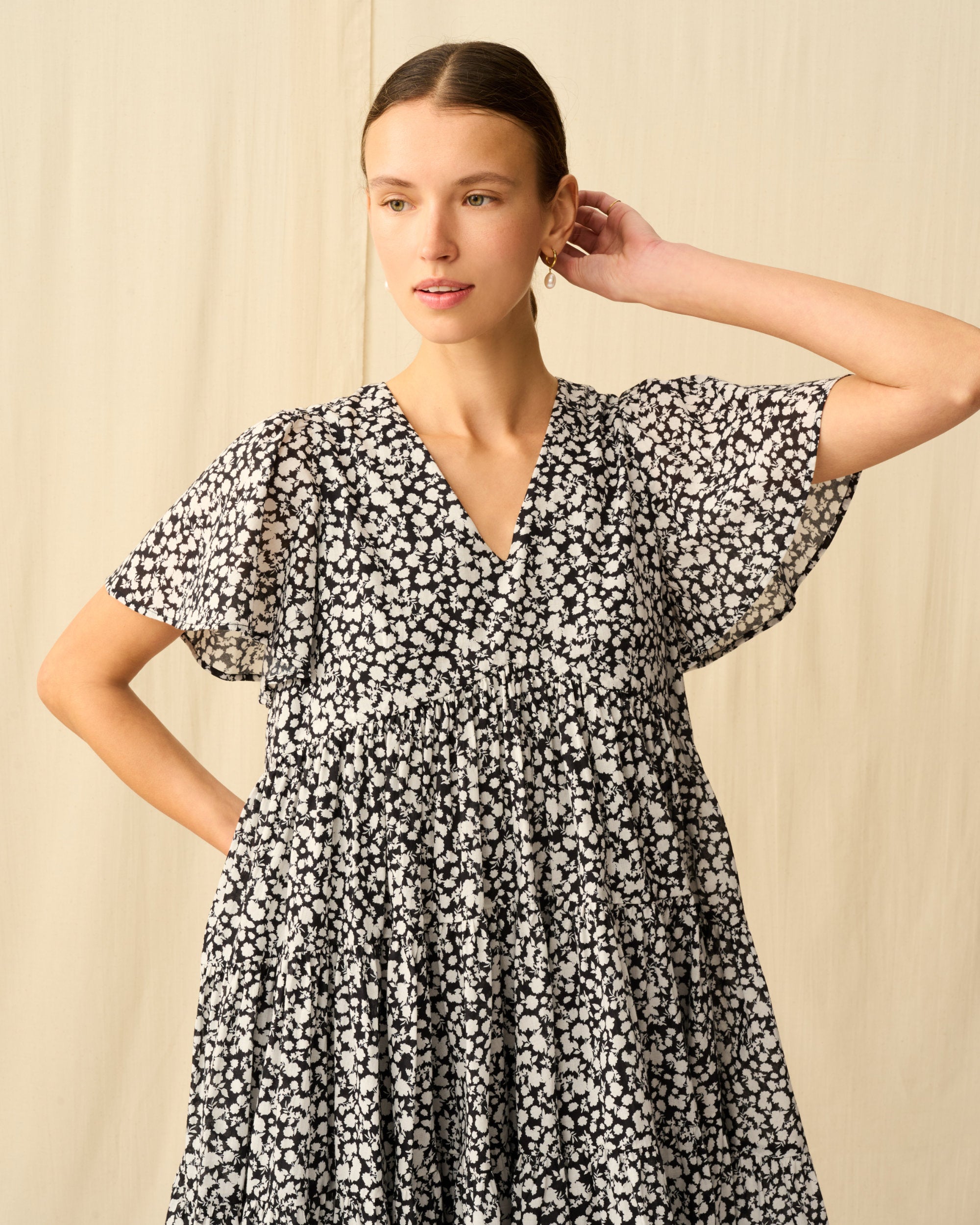 【予約】エンジェルのミニドレス Dancing Shadows/Black