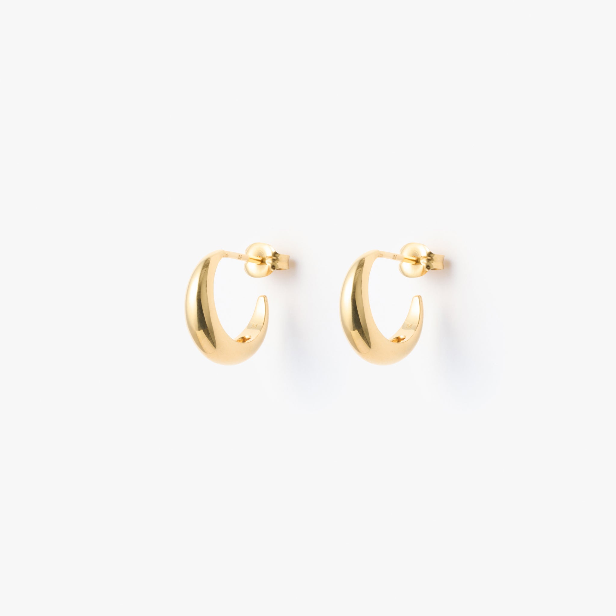 小さな満月のピアス マリハゴールドピアスゴールド14Kコーティング MARIHA (マリハ) Earrings - ピアス