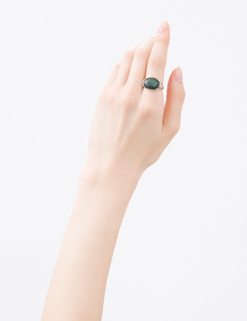 Signature Collection リング<br> オーバル ヨコ M<br> ラブラドライト